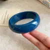 Pulseira redonda de resina transfronteiriça europeia e americana, pulseira de pulso simples e elegante para o dia a dia, luxo leve com toque de alta qualidade, design único