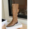 Botas retro marrones de nicho de comercio exterior transfronterizo 2024, botas de caballero puntiagudas con hebilla de cinturón Maillard, botas altas