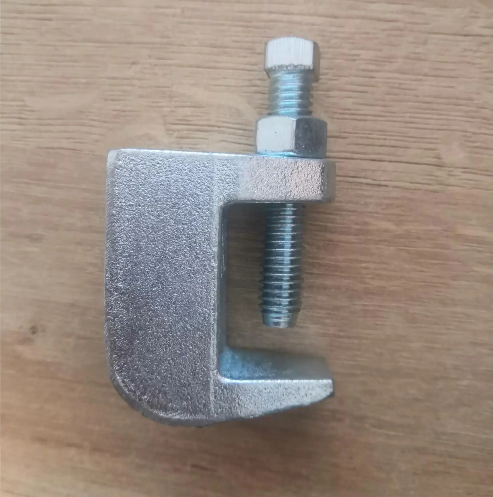 1032