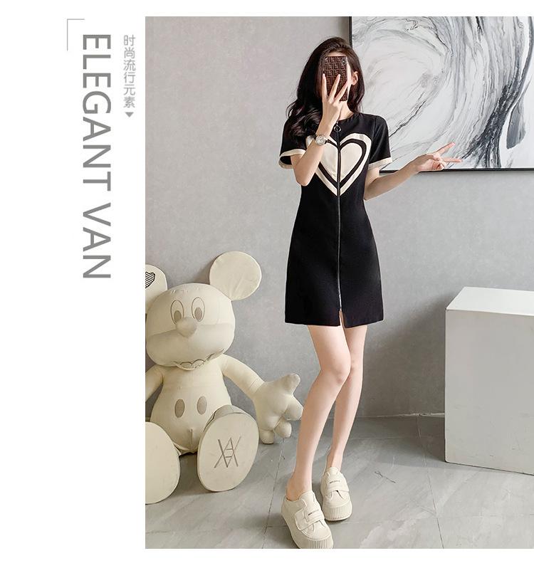 Cross-border, online source, distribution 2024 spring and summer autumn, skirts, new styles, street trends, age reduction, small, explosive, European goods, network red, sports, leisure sports, temperament leisure, fashion popular, new spring and summer autumn clothing, spring and summer autumn women's clothing, fashion, suit women's clothing, suit women, women's sportswear, skirt single, dress, lady style, Women's fashion skirt, salt department, casual women's dress, 2024, everything, design sense, niche, foreign style, Ali International Station, cross-border procurement跨境淘货源分销2024春夏秋季裙子新款，街头潮流减龄小个子爆款欧货网红款，运动休闲运动气质休闲时尚流行新款春夏秋装，春夏秋装女装时尚套装女装春夏秋季套装女套装女女士运动服裙子单件连衣裙淑女风格女装时尚裙子盐系休闲女装2024百搭设计感小众洋气阿里国际站跨境采购