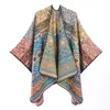 Xale Feminino Retrô Novo Estilo Estilo Étnico Transfronteiriço Xinjiang Yunnan Fotografia de Viagem Manto Outono e Inverno