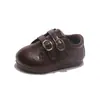 Zapatos de cuero para bebé estilo retro americano, nuevo modelo 2026, zapatos para bebé de suela suave antideslizantes, mocasines de moda y versátiles