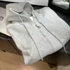 Chamarra sudadera gris para mujer, primavera y otoño 2026 nuevo estilo coreano casual atuendo de principios de otoño, top básico holgado con capucha
