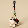 Pingente Chaveiro de Vaca de Madeira Feito à Mão, Decoração Fofa para Mochila, Ornamento Criativo, Presente de Aniversário