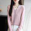 Mezcla de Lana 2026 Otoño e Invierno Nuevo Estilo para Mujer Holgado Cuello en V Elegante con Pedrería Top Corto Suéter de Punto