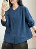 Nova Blusa de Algodão Macio Cor Sólida Gola Redonda Versátil Outono Ajuste Solto Botões Ocultos Venda por Atacado