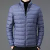 Marca Mango Otoño e Invierno Chaqueta Ligera de Plumón Acolchada de Algodón para Hombre Corta Cuello Vertical con Capucha Mediana Edad y Ancianos Ligera Fina Abrigo Roto