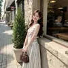Vestido suspensório listrado vintage estilo francês para mulheres, novo modelo de verão 2026, elegante e justo, vestido longo que marca a cintura