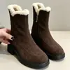 Versão em Couro Macio~Botas de Neve de Solado Grosso Femininas 2026 Inverno Novo Emagrecimento Quente Sapatos de Algodão Aumentados com Pelúcia Botas Curtas para Baixinhas