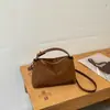 Bolso de mano personalizado estilo coreano transfronterizo para mujer, nuevo modelo 2026, bolso cruzado elegante y chic, bolso tipo almohada de moda