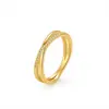 Anel de Aço Titânio Yunyao para Mulheres, Fashion e Único, Simples Estilo Ins Anel para Dedo Indicador Dourado 18K, Versátil e Elegante
