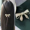 2024 Grampo de Cabelo de Liga com Strass Franja Lateral Presilha de Mola Estilo Coreano Clipe Superior Feminino Acessório de Cabelo Laço Fresco e Doce