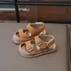 Sandalias para Bebé Niño 2025 Verano Nuevos Zapatos de Playa para Niños Antideslizantes Zapatos para Caminar para Niños Pequeños Zapatos Infantiles de Punta Cerrada Modernos