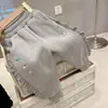 Liquidação de Roupas Infantis para Meninas com Preços com Desconto Liquidação de Tamanhos Descontinuados Fornecimento de Roupas Infantis no Atacado