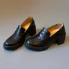 Sapatos Loafer de Salto Alto Estilo Retrô com Solas Silenciosas, Sapatos Redondos de Couro Macio, Sapatos Individuais que Aumentam a Altura e Duráveis, Novo Modelo 2026 Sapatos Pequenos de Couro