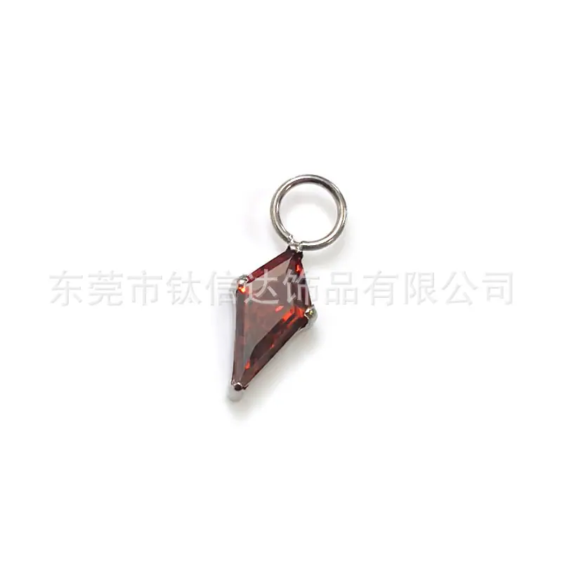 红色
