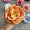 Cabeça de Flor Rosa Cabeça de Flor Rosa Diamante Decoração Cabeça de Flor Rosa Decoração de Parede Flor Artificial Cabeça de Flor Casamento Flor Cabeça DIY Grampo de Cabelo Flor Cabeça