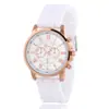 Relógio de Pulso Feminino Geneva Novo Modelo Estilo Coreano Quartzo Simples Clássico Pulseira de Silicone Relógio Feminino Atacado