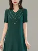 Vestido de Verano para Mujer Estilo Miyake con Acabado de Alta Gama, que Disimula el Vientre, Corte Holgado, Escote en V Adelgazante, Vestido con Flecos de Perlas, Elegante Vestido de Corte A