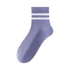 Meias Zhuji Femininas Primavera 7A Antibacterianas Meia Cano Médio Absorventes de Suor Respiráveis Femininas Listradas Duas Listras Casuais Modernas Meias DEY