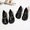 Zapatos para Niñas Suela Suave Zapatos Pequeños de Cuero Primavera y Otoño 2024 Nuevos Zapatos Individuales de Princesa con Borla y Lazo Mocasines Negros de Charol