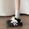 Zapatillas de entrenamiento alemanas de alta moda populares para mujer, nuevas zapatillas de otoño 2026, zapatos casuales versátiles de nicho con suela gruesa