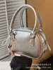 Bolso Bowling plateado de alta gama para mujer 2024 Nuevo Trendy Simple Combinable Bolso de mano Moda Bolso Boston