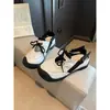 Sandálias Esportivas Vazadas Feias Fofas para Mulheres 2026 Novo Estilo de Verão Roupa Externa Respirável Sapatos de Treino Alemães Sola Macia Sapatos Casuais Mary Jane