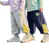 Pantalones Deportivos de Bloques de Color para Niños Ropa de Primavera Pantalones Largos Deportivos para Niños 206 Estilo Nuevo Ropa para Niños Pequeños Bebés Niños Pantalones de Moda Primavera y Otoño