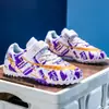 2026 Nuevos Zapatos de Fútbol para Niñas y Niños Tacos Largos TF Césped Artificial Tacos Niños Estudiantes Velcro Entrenamiento Zapatos Deportivos
