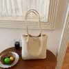 Conjunto de bolsa tote transfronteiriça, novo modelo 2026, bolsa de ombro versátil de grande capacidade para o dia a dia, bolsa de mão moderna e estilosa