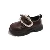 Zapatos de Princesa de Cuero para Niñas 2025 Otoño Zapatos Casuales Zapatos Pequeños de Cuero para Niñas con Suela Suave Nuevos Mocasines para Niñas Pequeñas