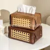 Caja de pañuelos tejida de cuero para el hogar Caja de pañuelos Mesa de centro para sala de estar Caja de almacenamiento simple de lujo ligero para el hogar Caja dispensadora de papel