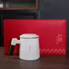 Copo de Água Cor de Jade com Separação de Água e Chá, Copo de Escritório, Copo de Cerâmica para Infusão de Chá, Caneca Personalizada, Porcelana Branca de Grande Capacidade