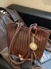 Elegante bolso tote, bolso de mujer de gran capacidad, nuevo bolso de hombro de moda para otoño 2026, bolso de mano versátil