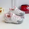 Zapatos deportivos de exterior para niños, nueva colección primavera/otoño 2026, suela blanda, transpirables, versátiles, zapatos casuales para niños y niñas, zapatos ligeros para senderismo