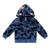 Moletom com zíper e capuz infantil para primavera e outono, camuflado, design de tubarão de desenho animado, cardigã casual para meninos e meninas