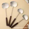 Espátula de hongo de nogal espátula de acero inoxidable de cocina para el hogar cuchara para freír de mango largo de Guizhou cuchara para sopa fabricantes