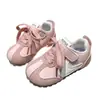 Zapatos Deportivos Infantiles 2026 Primavera Nuevo Modelo Zapatos para Niños Tenis para Niñas Malla Transpirable Zapatos de Entrenamiento Alemanes Zapatos Casuales para Bebé
