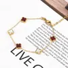 Pulsera de Trébol de Cuatro Hojas de Venta Caliente Transfronteriza para Mujer, Elegante y Versátil, de Doble Cara, con Cinco Flores, Madreperla, Acero de Titanio Antidesvanecimiento, Joyería