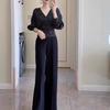 25928 Xin Da Ai Mei Yuan Outono/Inverno 2025 Novo Top Decote V Solto Estilo Preguiçoso Calça Reta Cintura Alta Emagrecedor