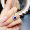 Venta al por mayor de fábrica Popular Colgante de Zafiro Natural Plata S925 Incrustado Piedra Principal 5*5 Joyería de Lujo Venta Directa de Fábrica