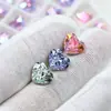 Pedras de Strass para Nail Art em Formato de Coração Geométrico de 10mm, Strass Pontiagudos K9 Coração Pêssego Brilhante Dongzhou, Acessórios para Nail Art Estilo Doce e Cool