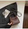 Bolsa de Mão Simples e Estilosa Bolsa Saco para Mulheres 2026 Nova Nicho Retro Bolsa de Ombro Casual para o Dia a Dia Bolsa Transversal