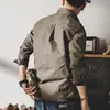 Camisa de trabajo retro americana para hombre, cárdigan de manga larga, camisa casual, chaqueta de caza de color liso de chico duro de moda