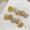 Ano Novo de 2026 Novo Natal Dourado Brilhante Feito à Mão Unhas Usáveis Floco de Neve Dourado Atmosfera Manicure de Alta Qualidade
