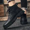 Botas Martin para hombre 2024 de media caña nuevos zapatos de moda para hombre estilo británico botas de trabajo zapatos de cuero de caña alta para hombre invierno