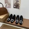 Zapatos de Tacón Alto Franceses Punta Cuadrada con Pedrería Zapatos de Mujer 2025 Nuevos Otoño e Invierno Tacón Grueso Negro Zapatos de Mujer para el Trabajo