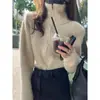 Chamarra Suéter Grueso de Manga Larga con Cuello Alto y Doble Cremallera, Nueva Versátil para Otoño/Invierno 2023 de Dongdaemun, Corea, de Moda para Mujer