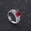 Anillo de moda retro transfronterizo 2023 estilo zafiro azul corindón rojo anillo de gota de moda para mujer